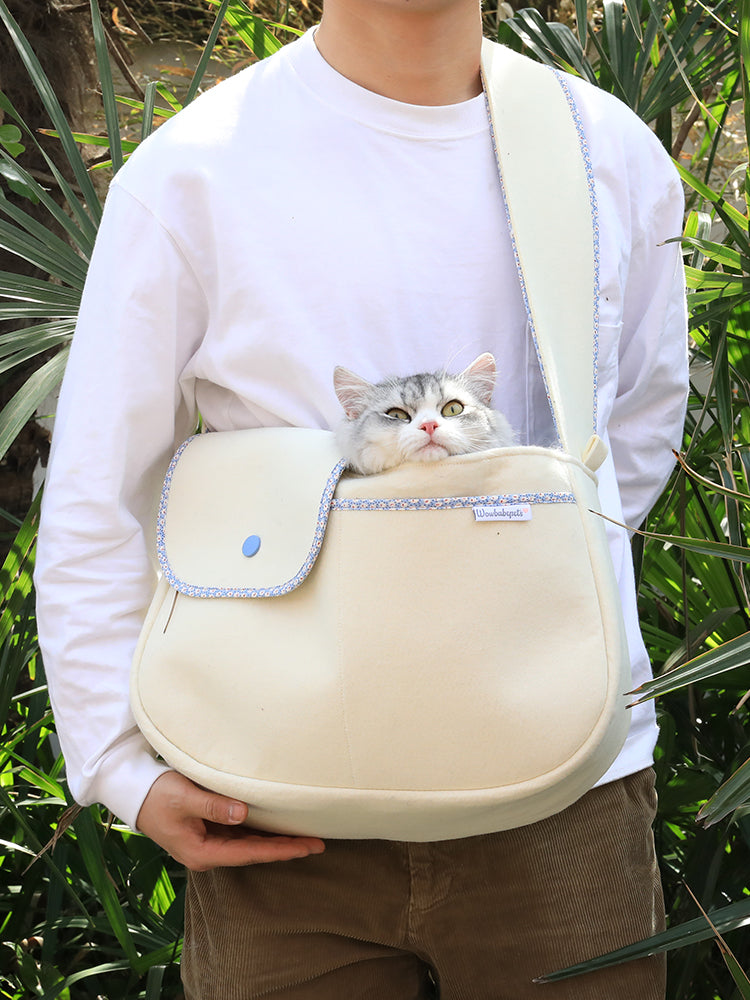 Korean Style Portable Pet Travel Bag Carrier Outdoor Bag