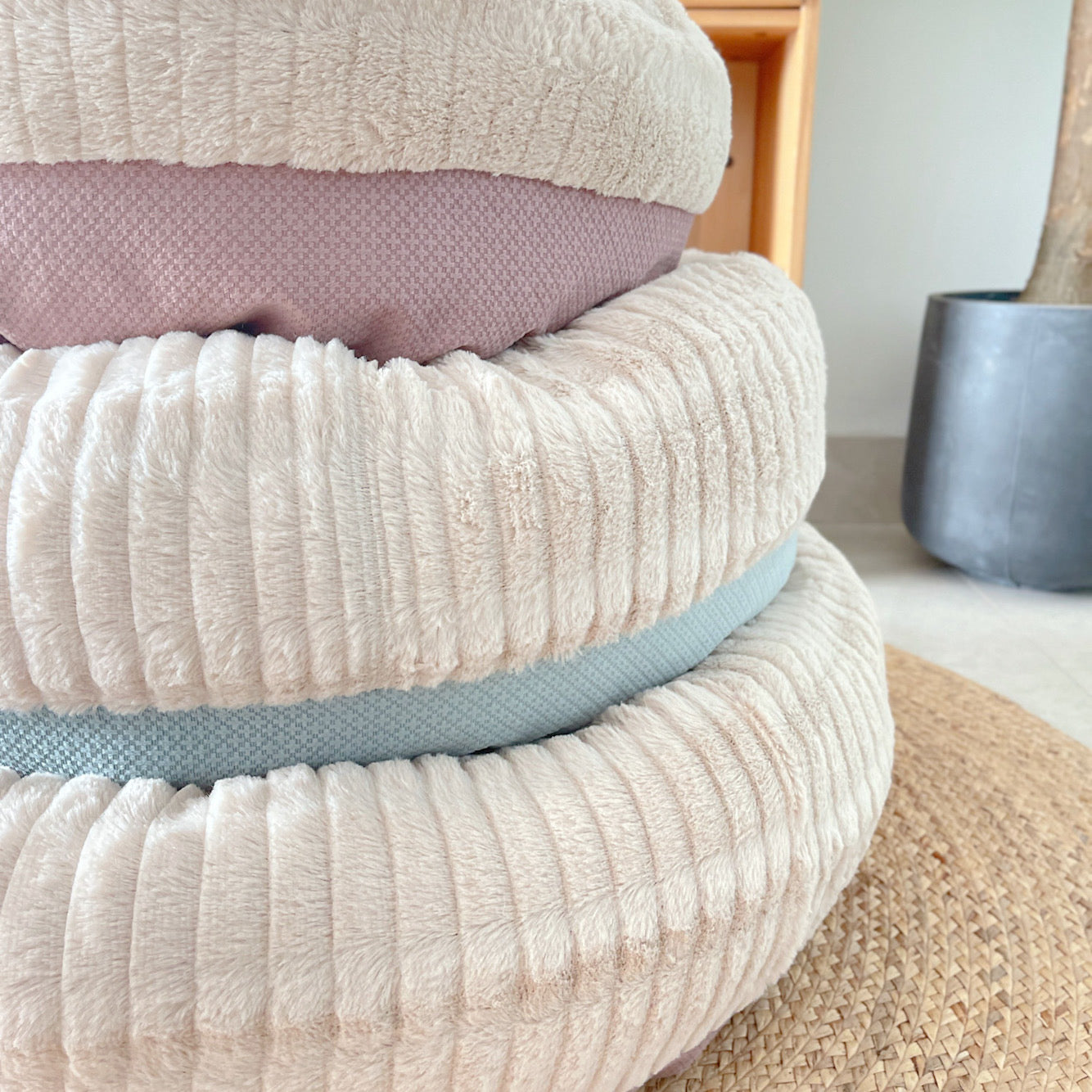 Soft Thickened Warm Pet Kennel For Deep Sleep Comfort